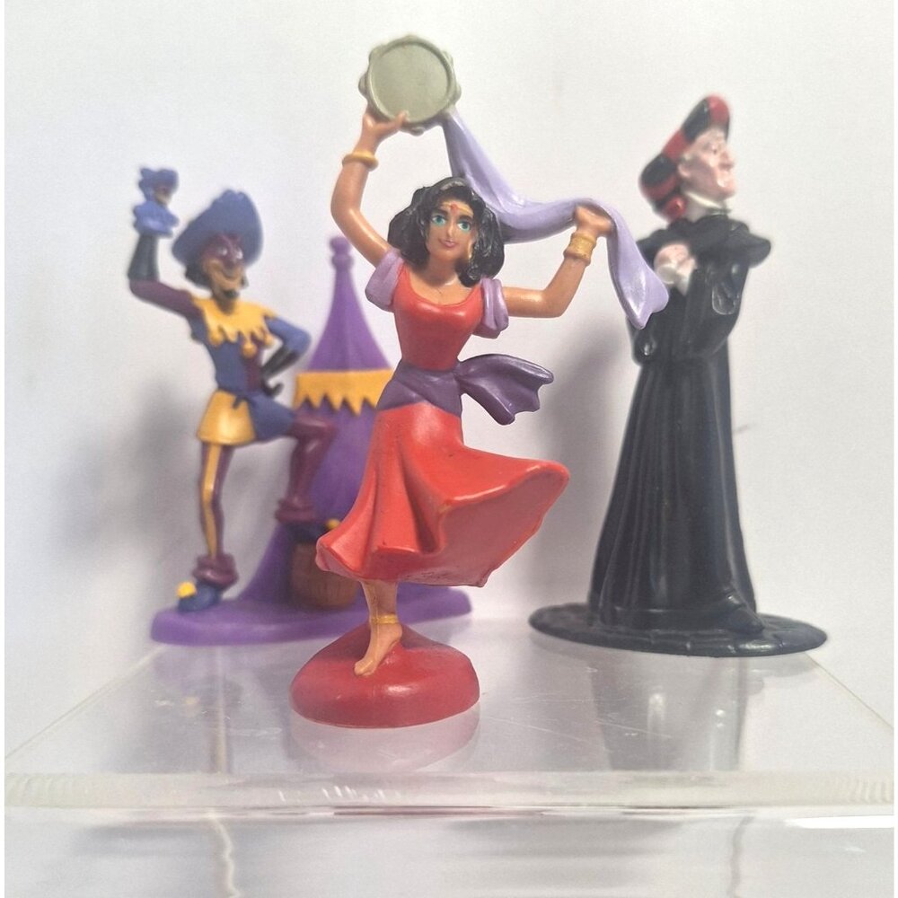 Disney Hunchback Figures Esmeralda Frollo Clopin 3" PVC Vintage Cake Topper - Picture 1 of 6